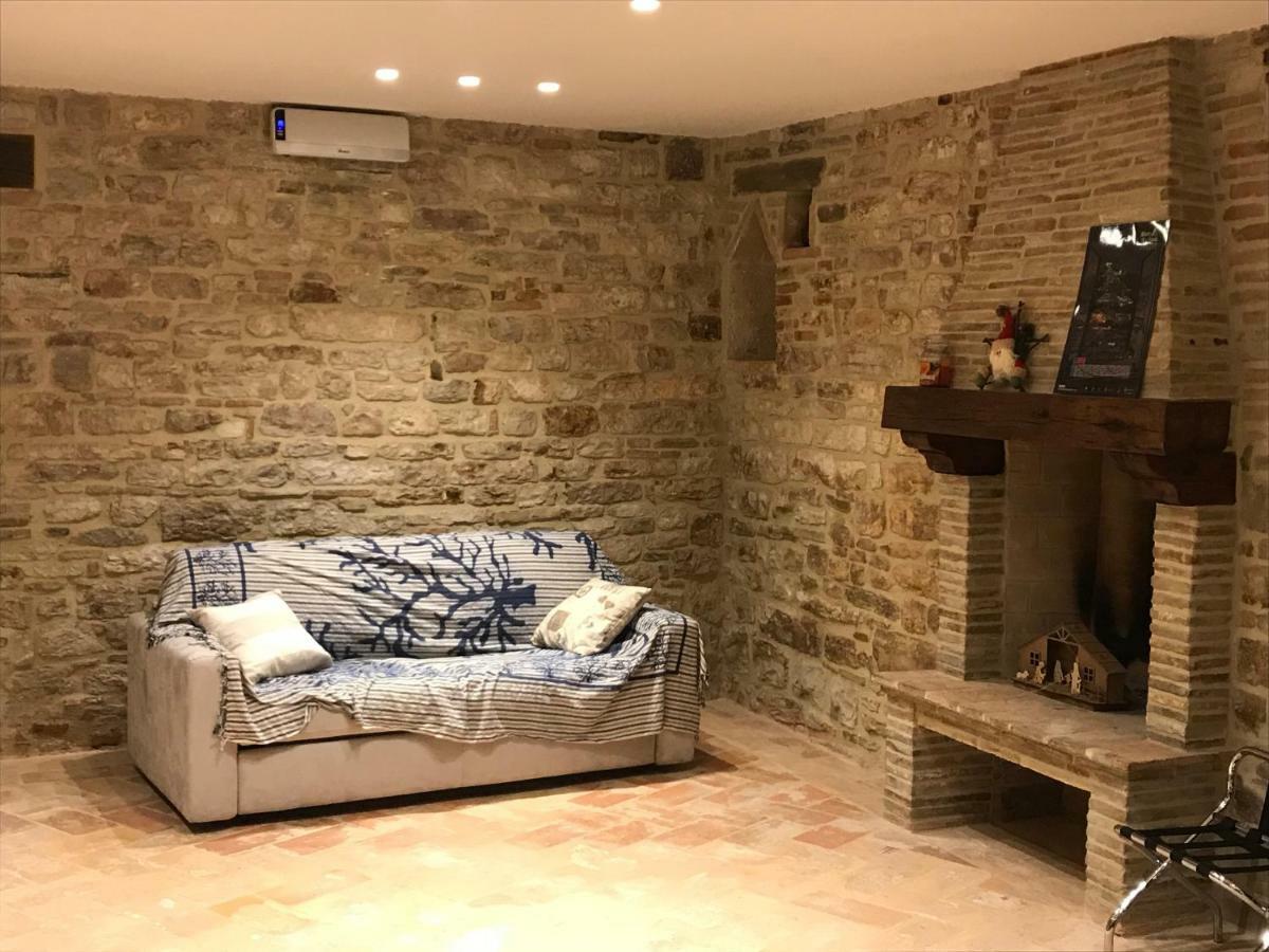 Mamihouse Apartment Gubbio Exterior photo